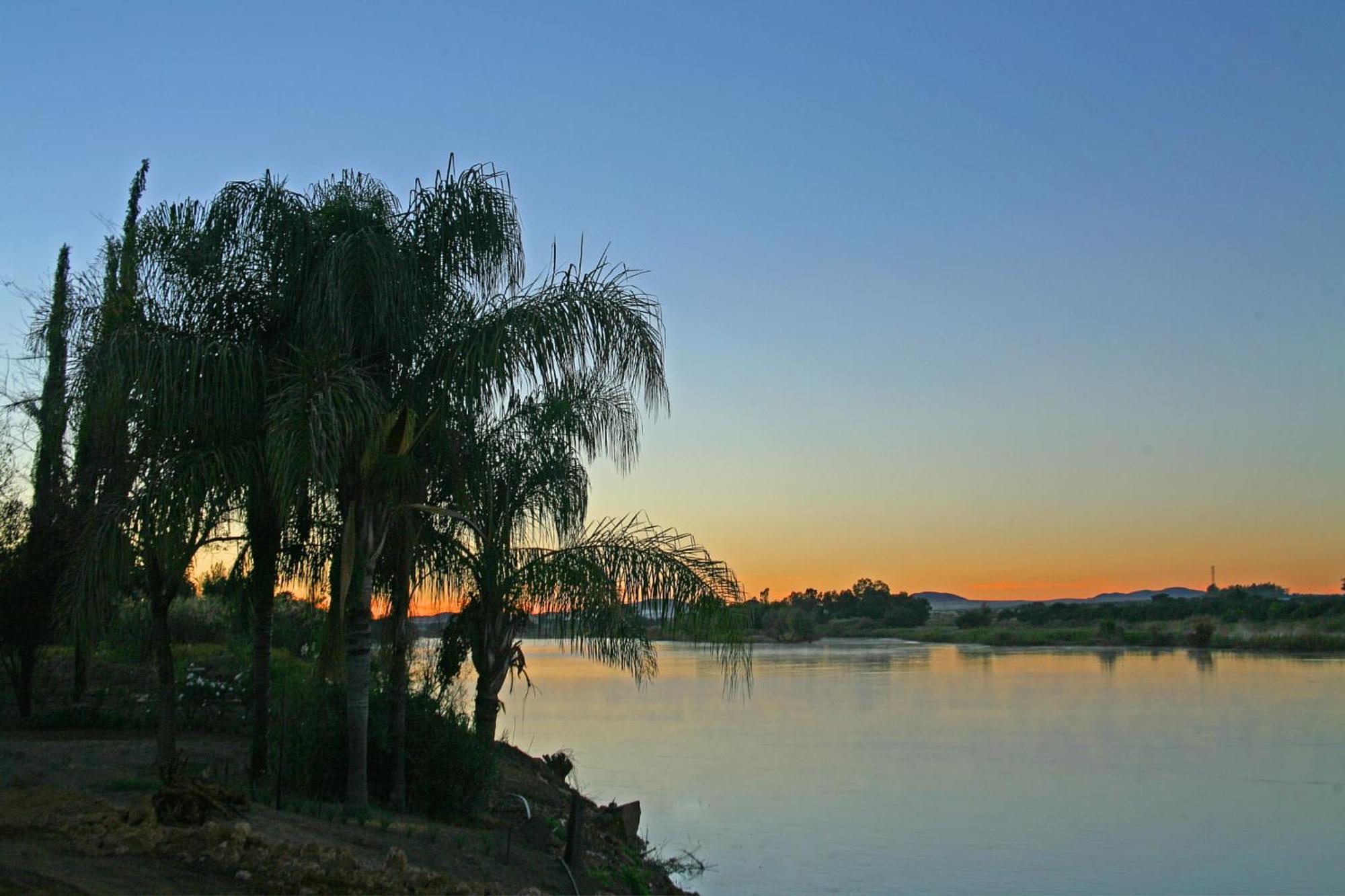 River Place Manor Upington Εξωτερικό φωτογραφία