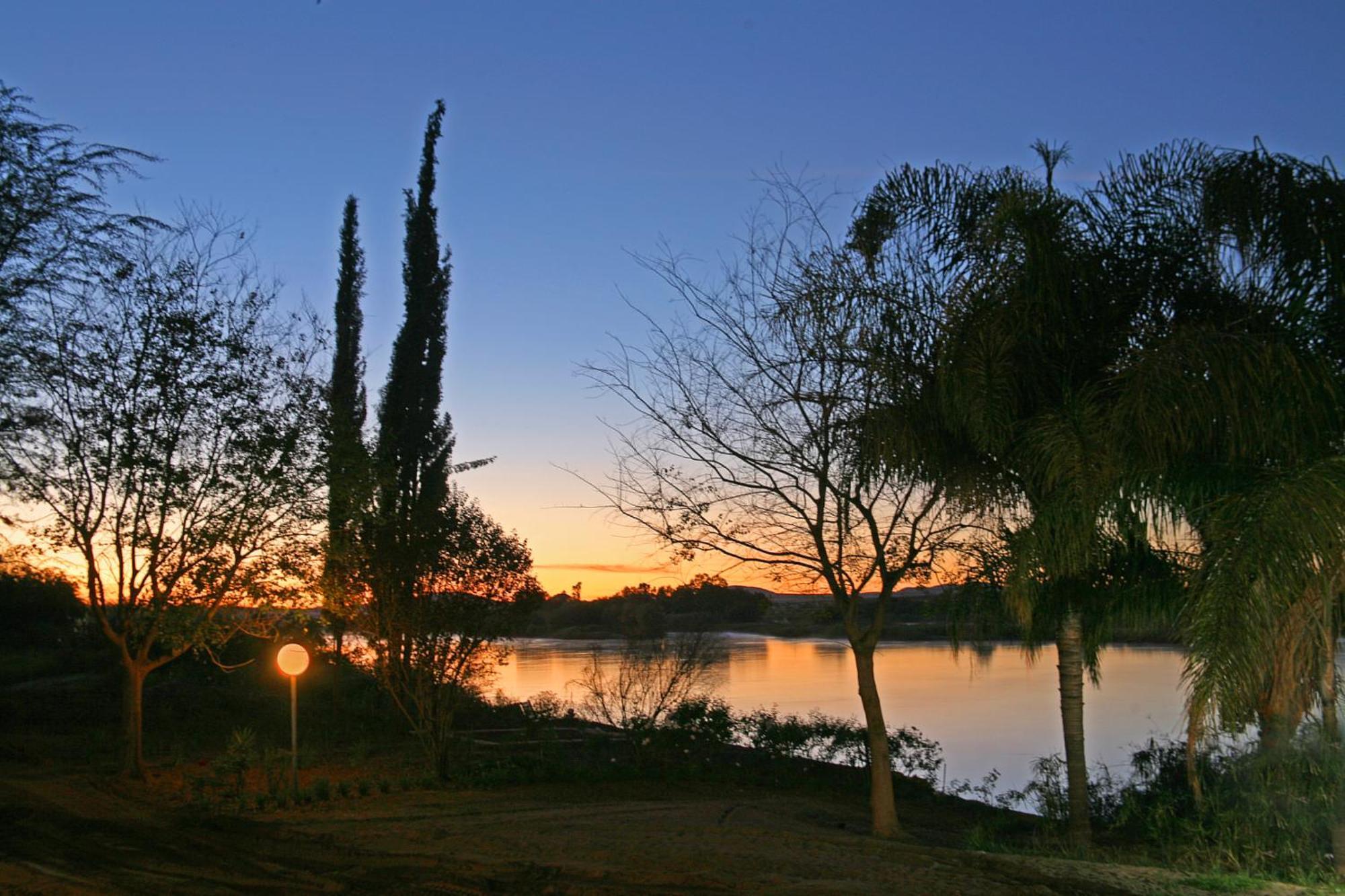 River Place Manor Upington Εξωτερικό φωτογραφία